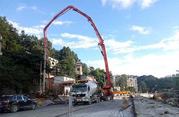 貴陽機場附近，底板澆筑，C30，117方